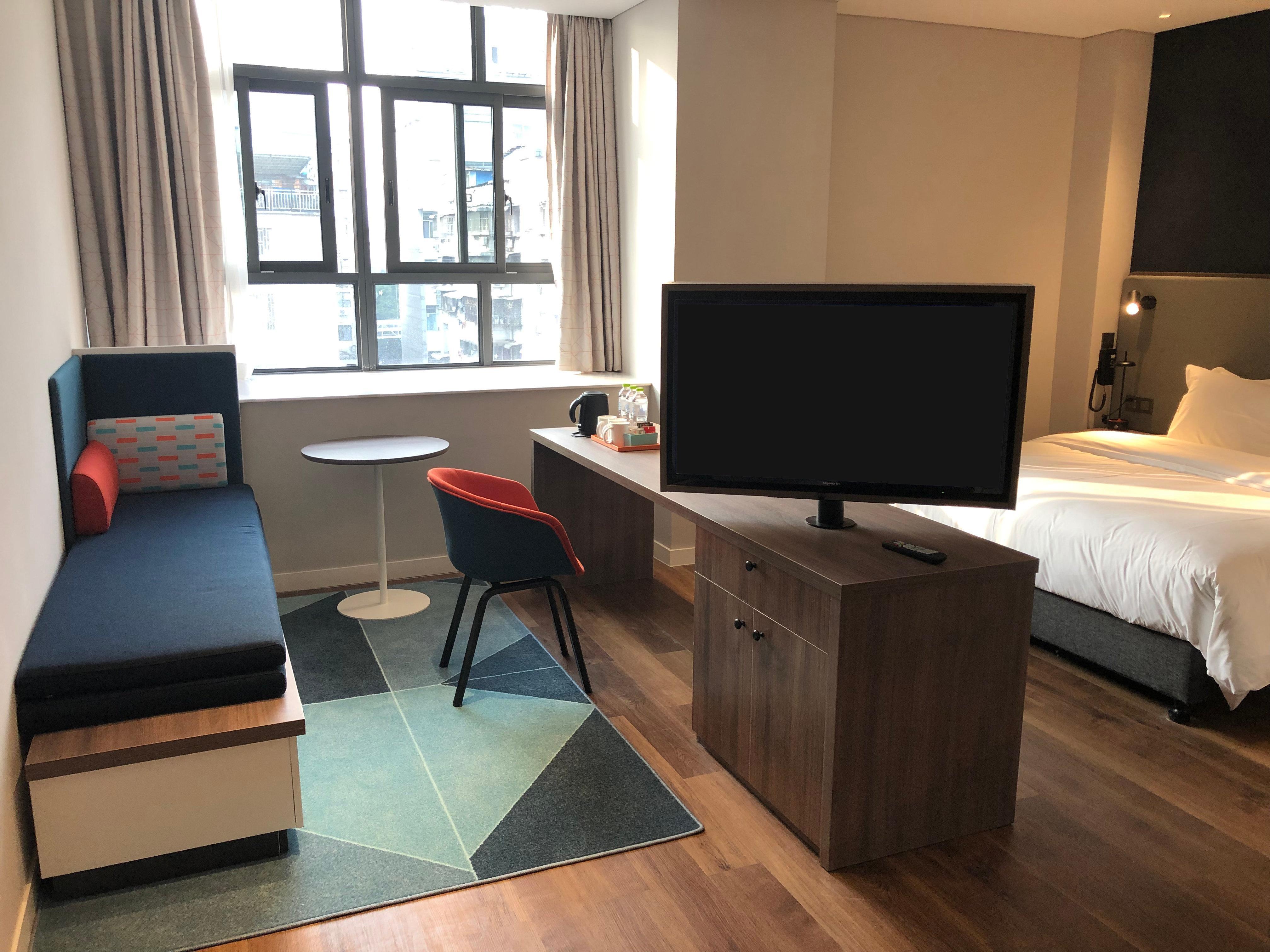 Holiday Inn Express Guilin City Center By Ihg Exterior foto
