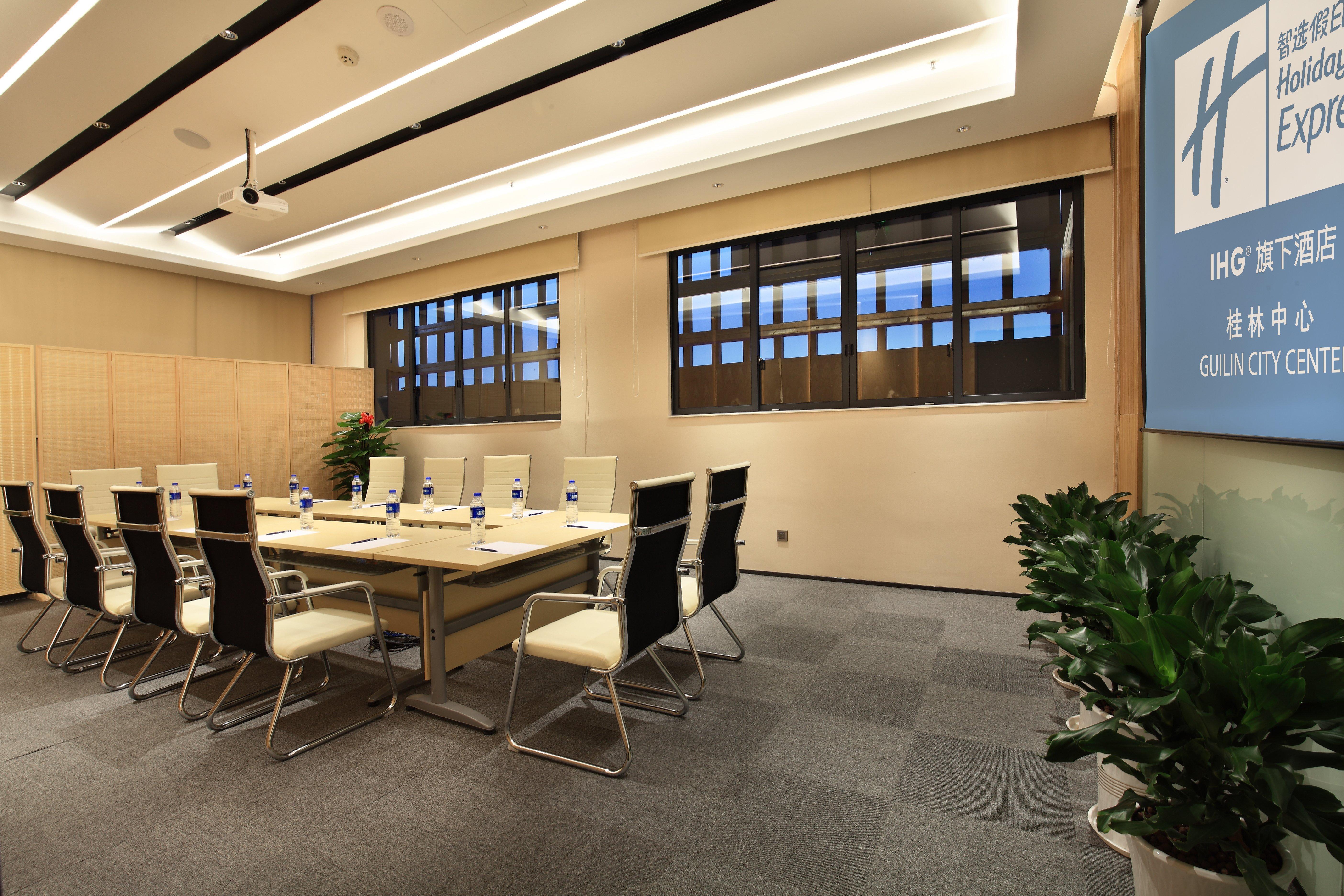 Holiday Inn Express Guilin City Center By Ihg Exterior foto